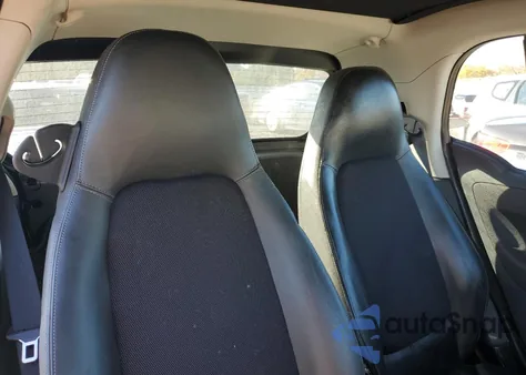 2013 Smart Fortwo Pure z USA, uszkodzony, nr VIN WMEEJ31X88K147216